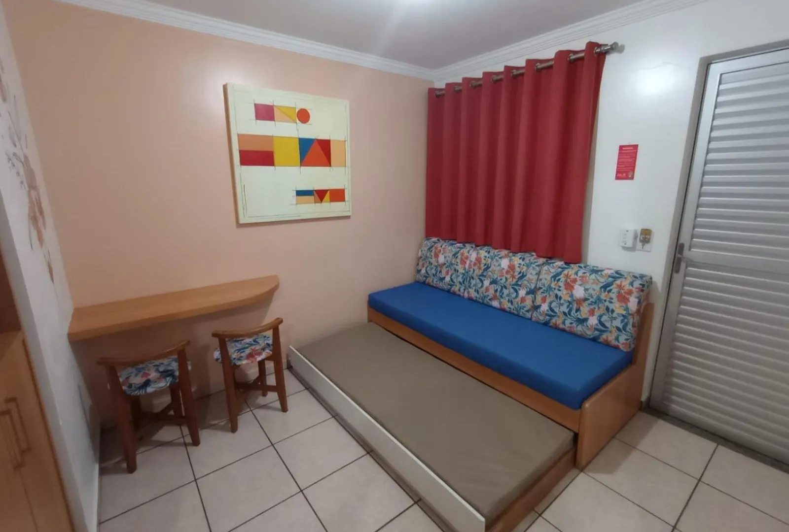 Diroma Fiori Daire Caldas Novas Brezilya